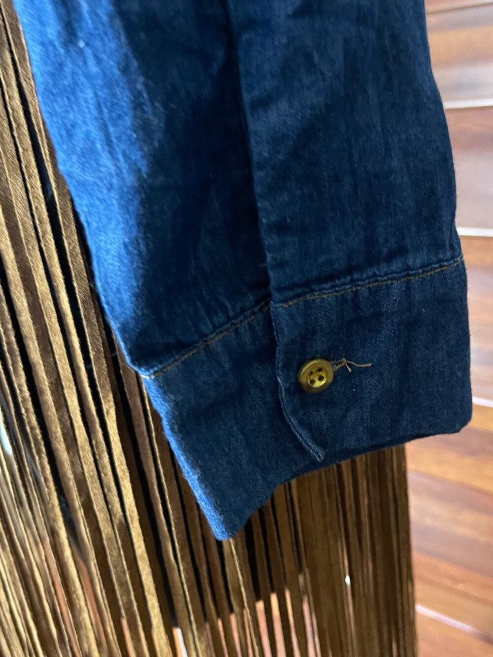 36.5 Women's Wester Rodeo Style Faux Blue Denim Shirt Long Slvs & Long Fringe L - Picture 7 of 9